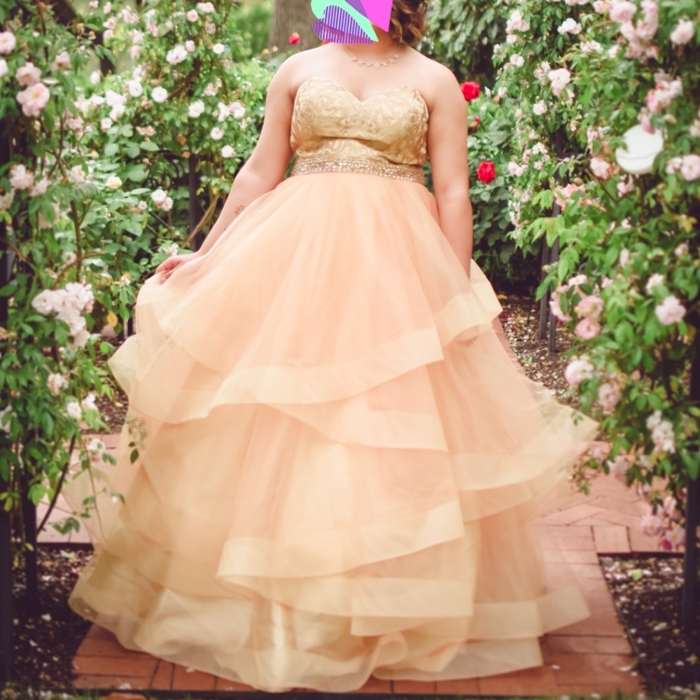 Ruffle Party dress